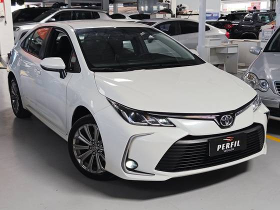 TOYOTA COROLLA 2.0 VVT-IE FLEX XEI DIRECT SHIFT TOYOTA COROLLA 2.0 VVT-IE FLEX XEI DIRECT SHIFT